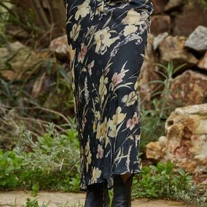 By Together Black Floral Maxi Skirt